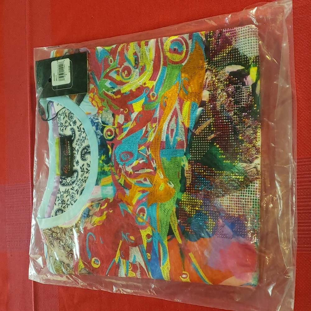 Limited Edition/Robert Graham for ladies